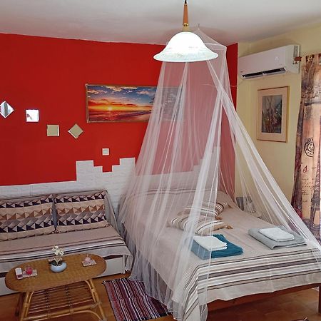 Y.M.Apartment Rhodes City Ngoại thất bức ảnh